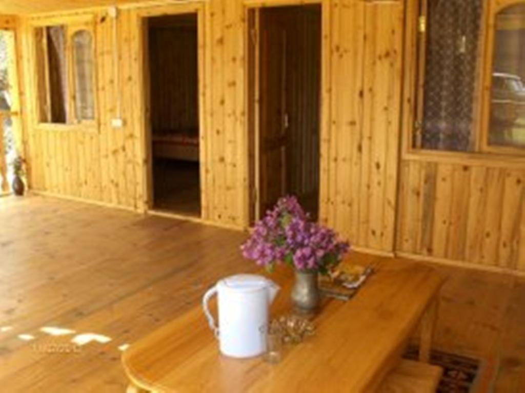 Guest House Mirgvela Omalo Szoba fotó