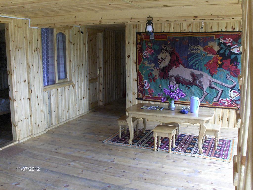 Guest House Mirgvela Omalo Kültér fotó